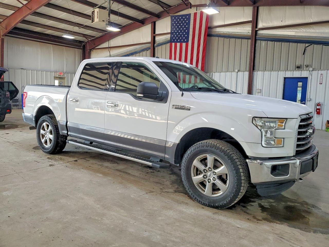 2016 Ford F150 Supercrew - Фото 4