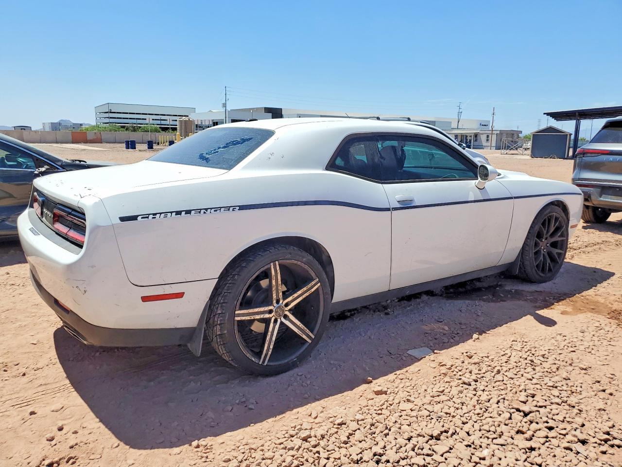 2016 Dodge Challenger Sxt - Фото 3