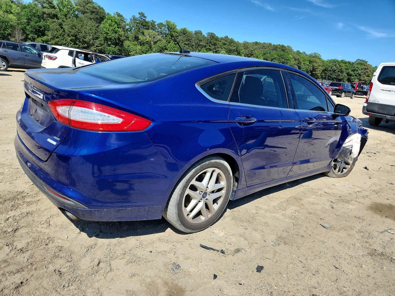 2016 Ford Fusion Se - Фото 3
