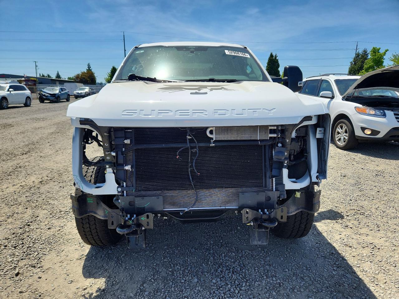 2025 Ford F250 Super Duty - Image 5