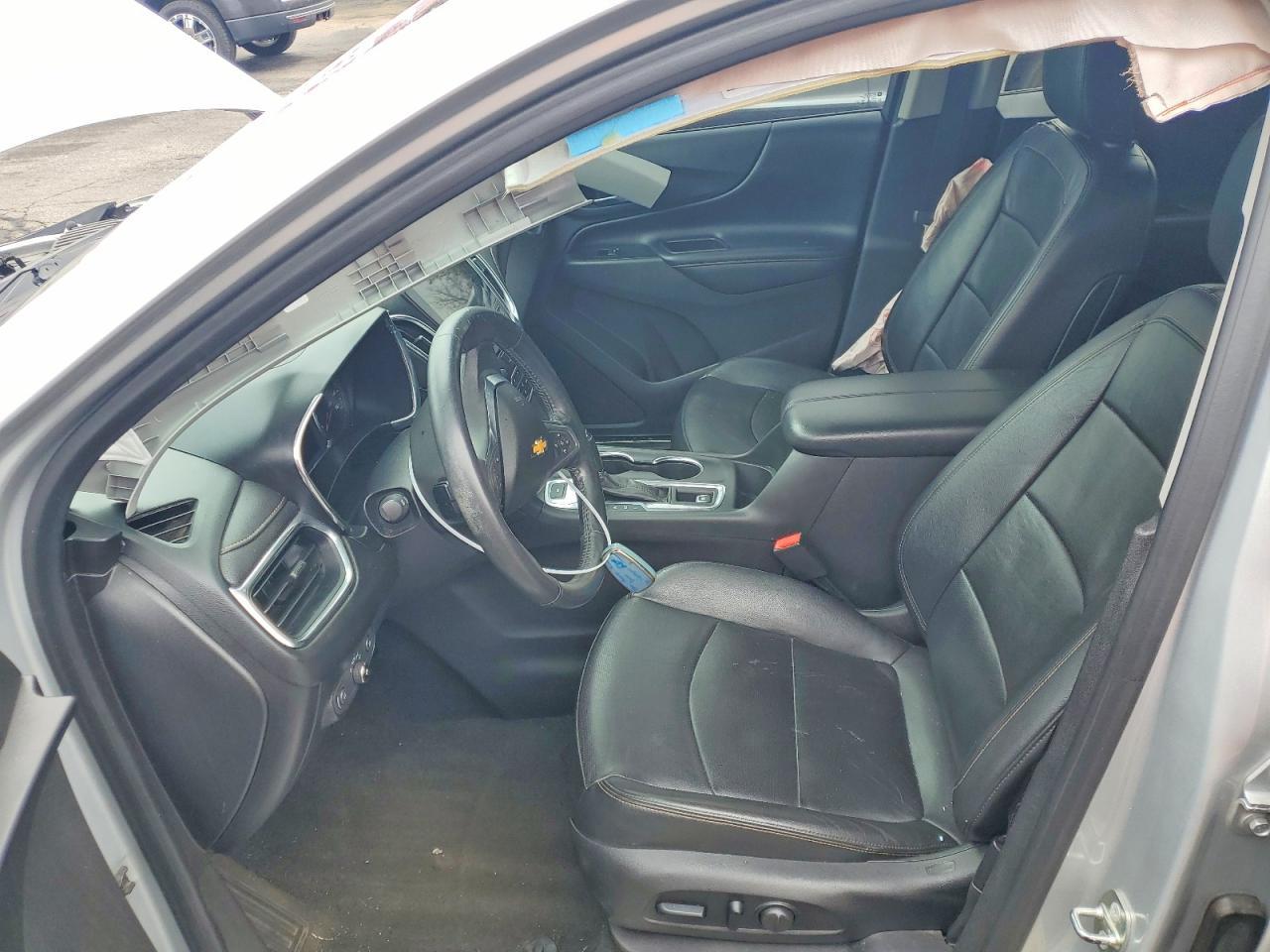 2018 Chevrolet Equinox Premier - Image 7