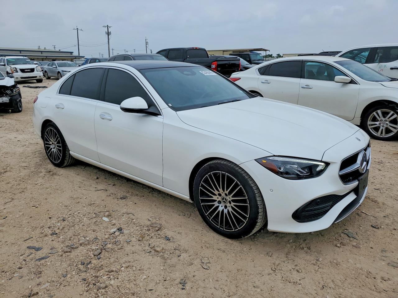2024 Mercedes-Benz C 300 - Фото 4