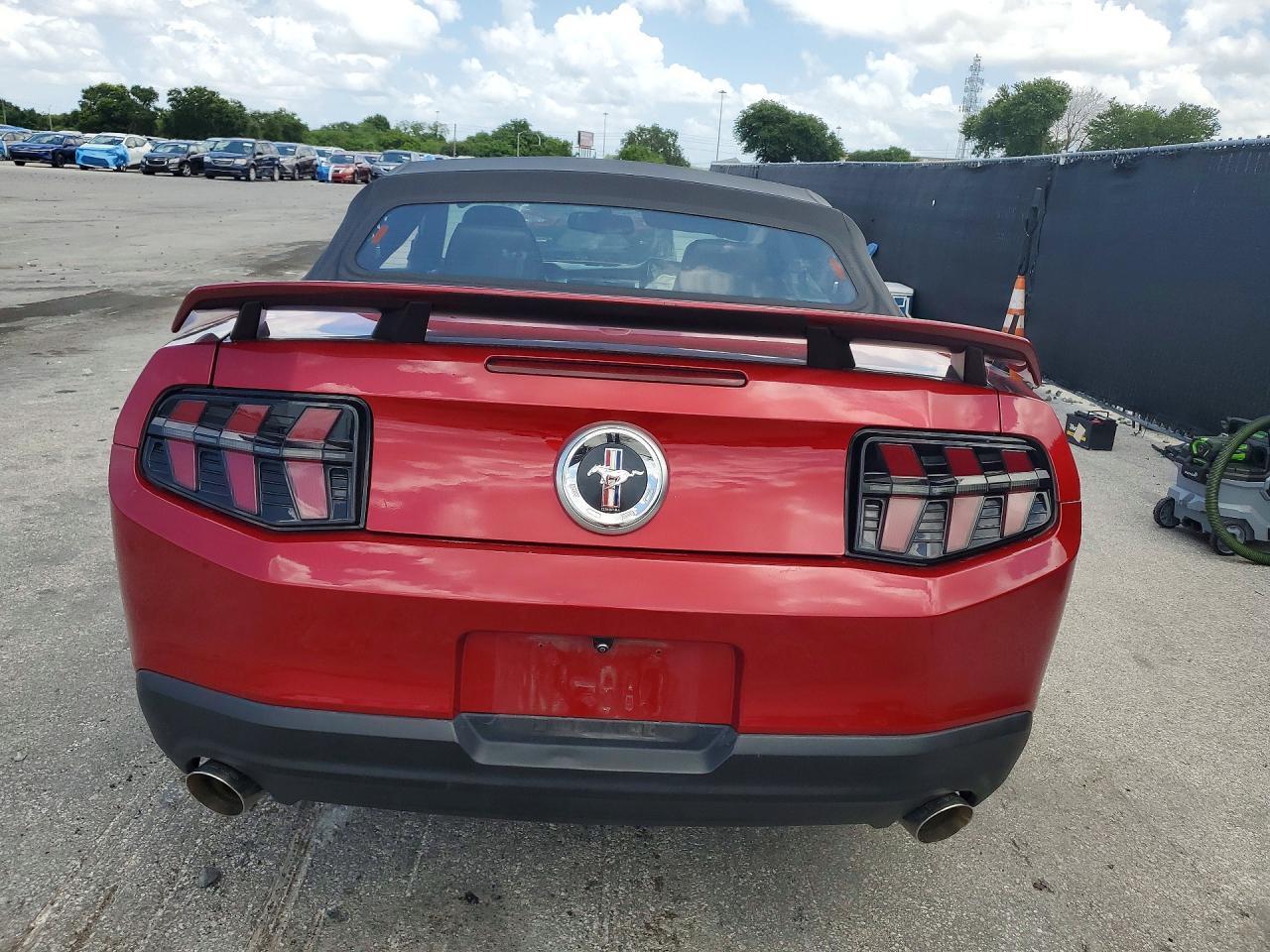 2012 Ford Mustang - Фото 6