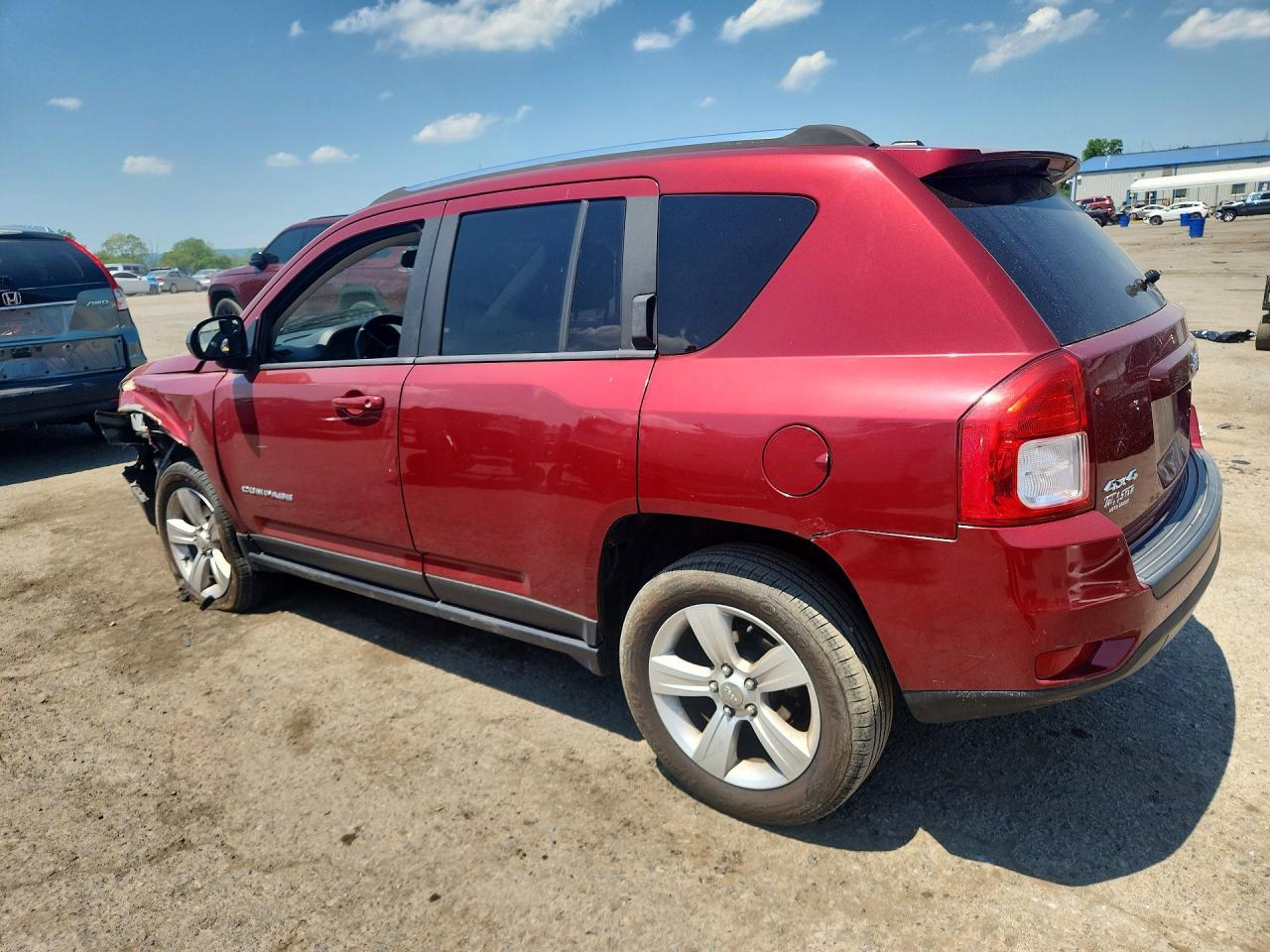 2013 Jeep Compass Sport - Фото 2