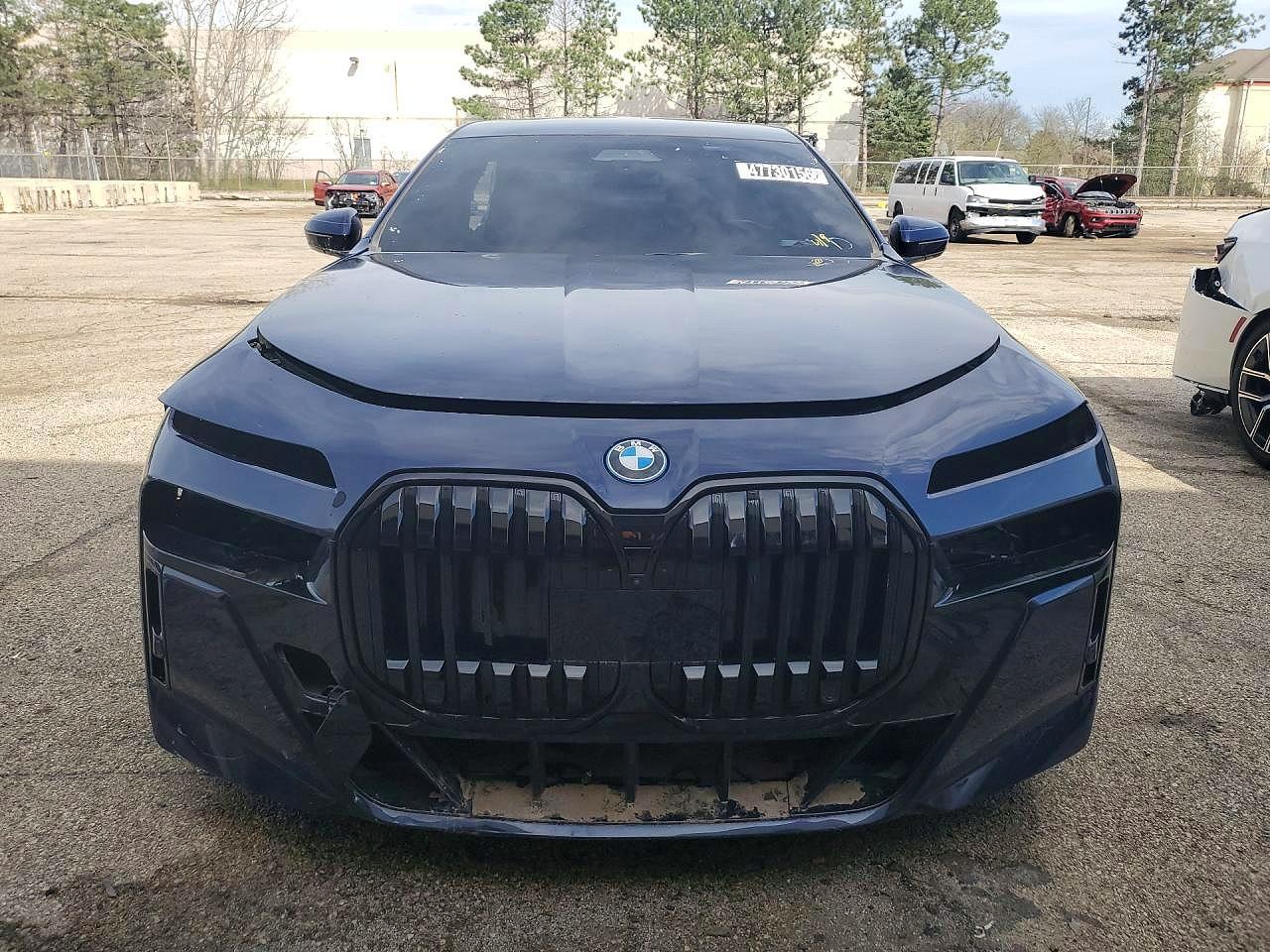 2024 BMW I7 xDrive60 - Фото 5