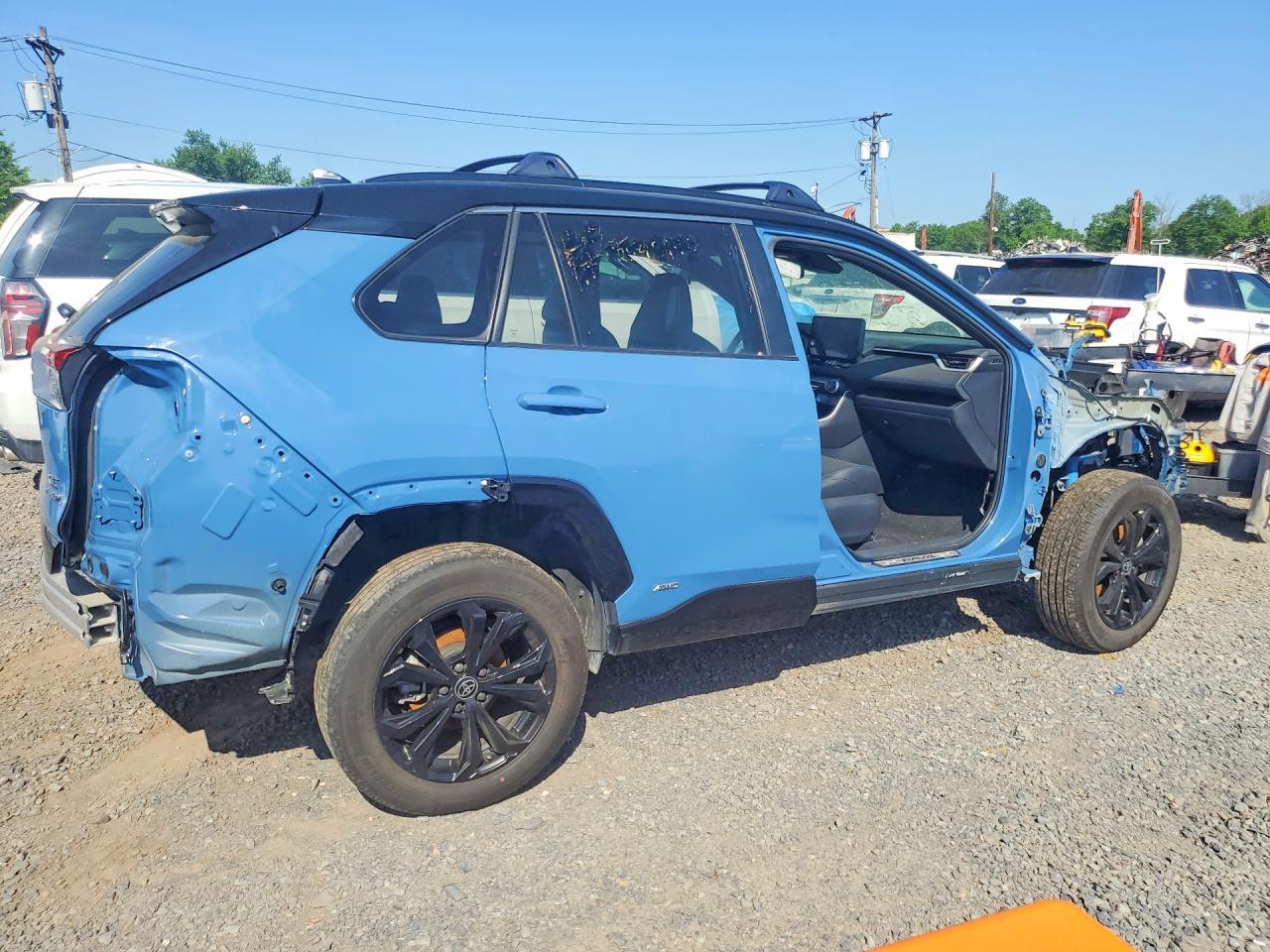 2023 Toyota Rav4 Xse - Image 3