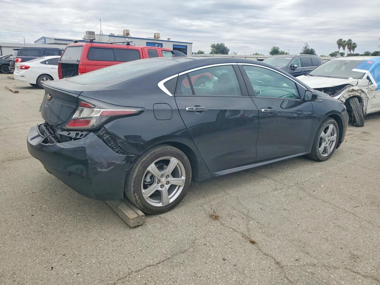 2017 Chevrolet Volt Lt - Фото 3