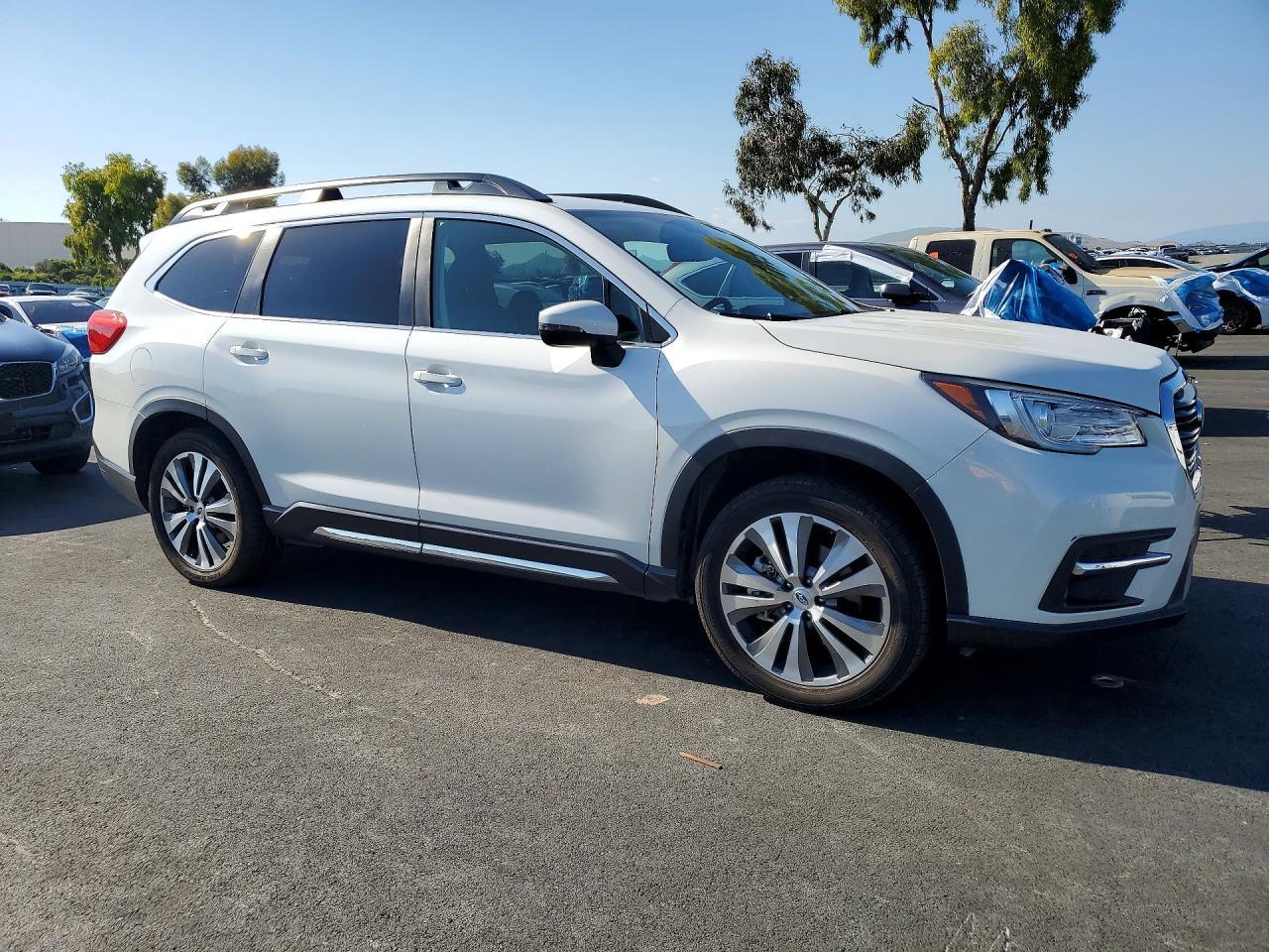 2021 Subaru Ascent Limited - Image 4