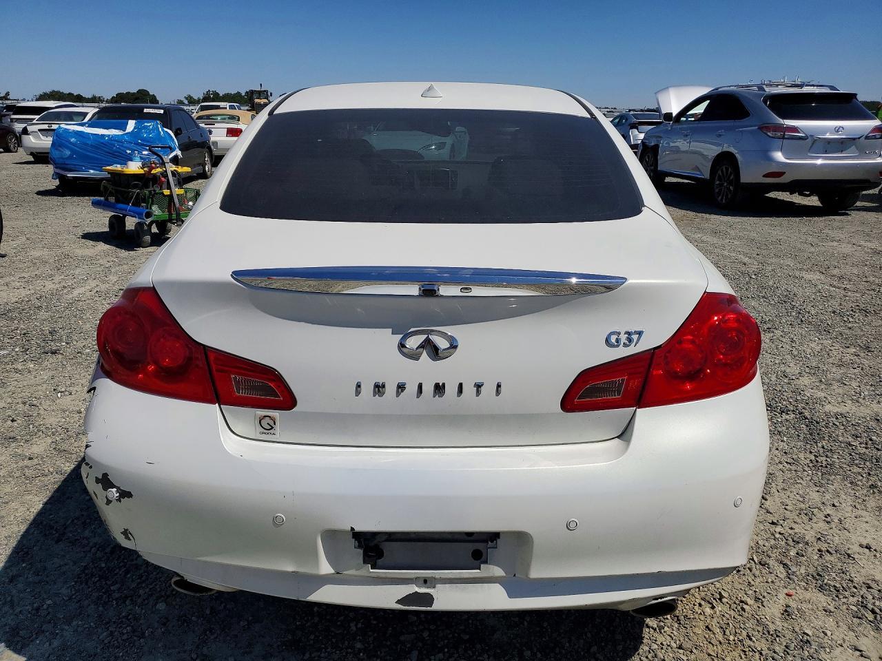 2012 Infiniti G37 Sedan Journey - Фото 6