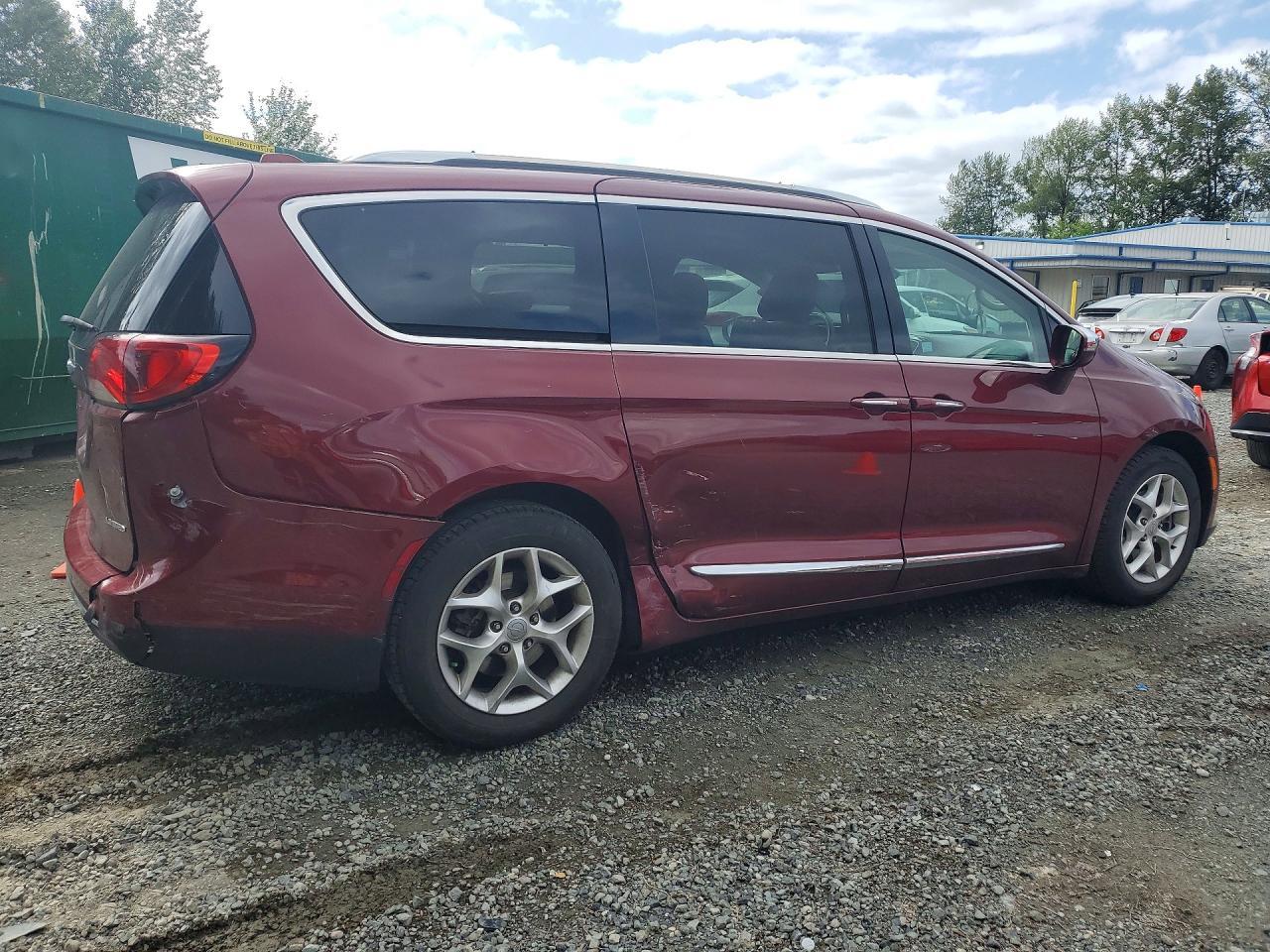 2020 Chrysler Pacifica Limited - Фото 3