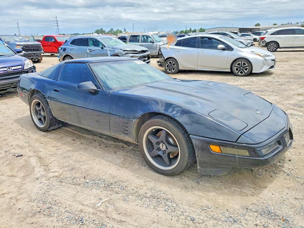 1991 Chevrolet Corvette - Фото 4