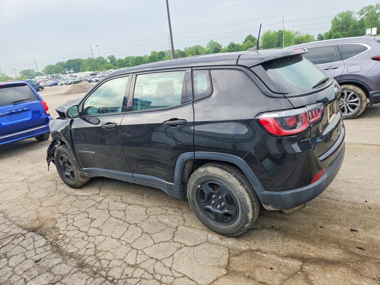 2019 Jeep Compass Sport - Фото 2
