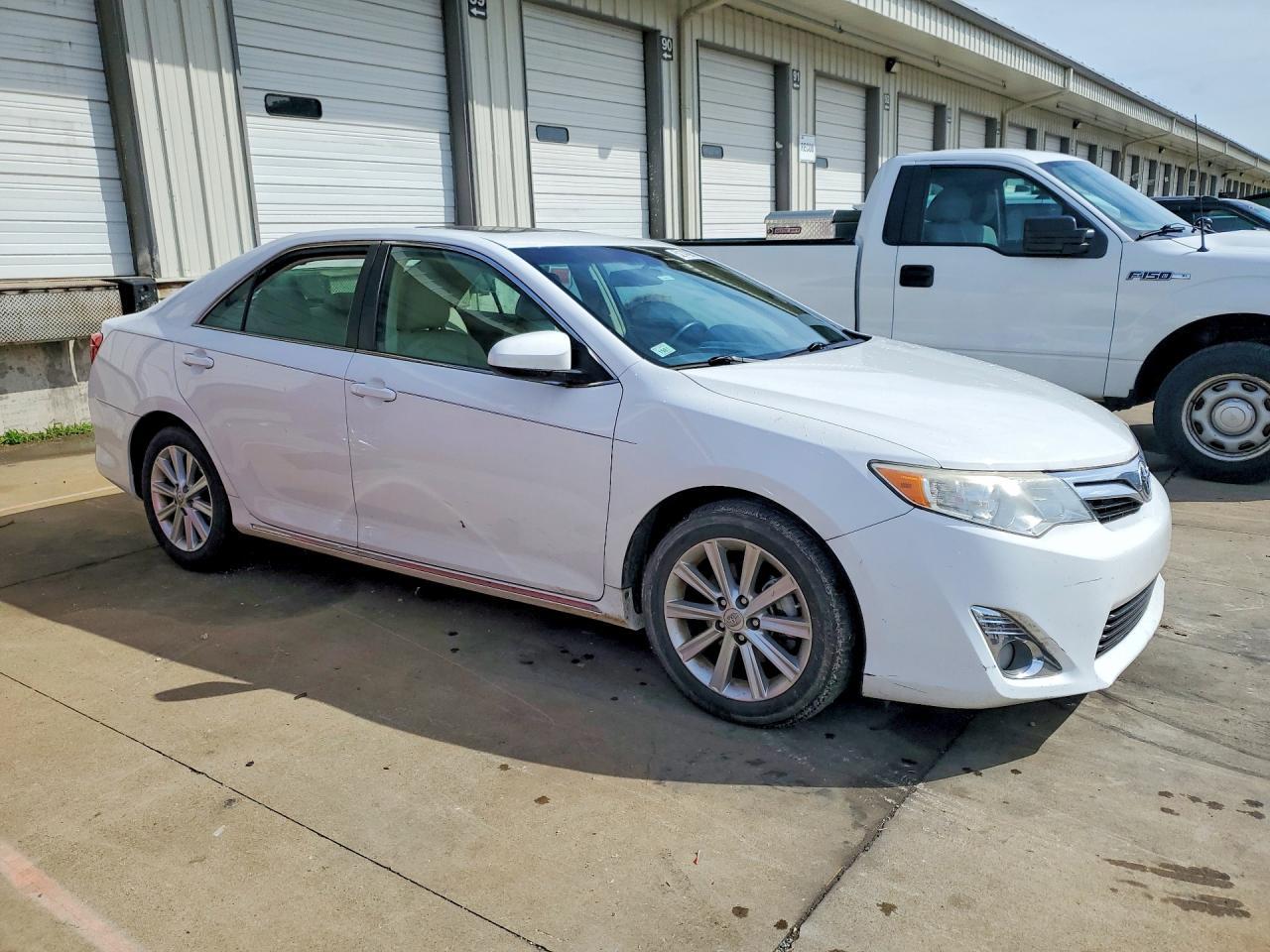 2014 Toyota Camry Xle - Фото 4