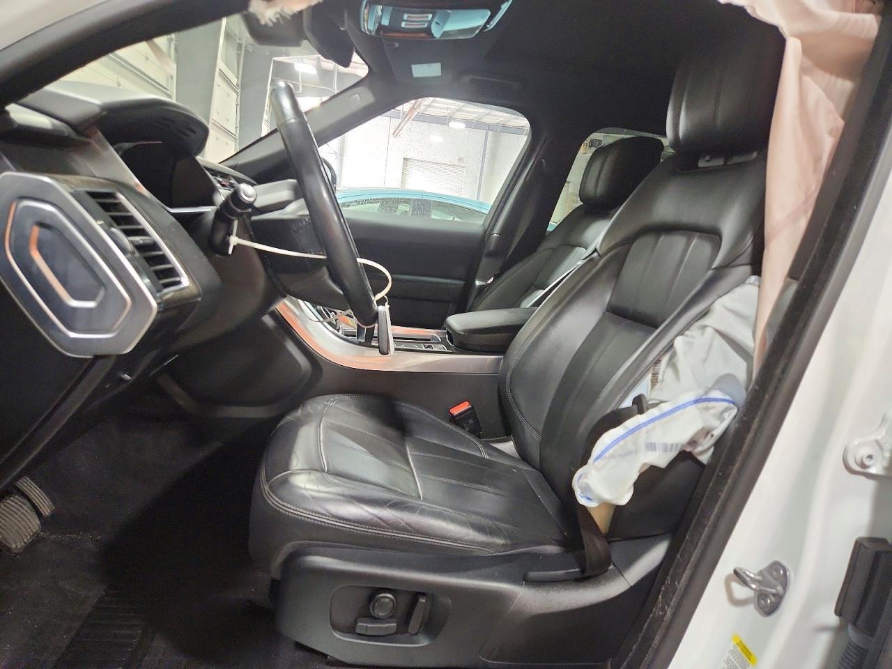 2018 Land Rover Range Rover Sport Hse - Image 7