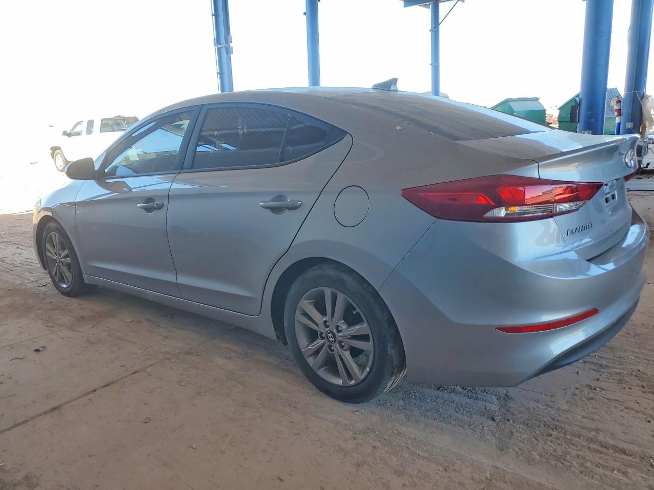 2017 Hyundai Elantra Se - Фото 2