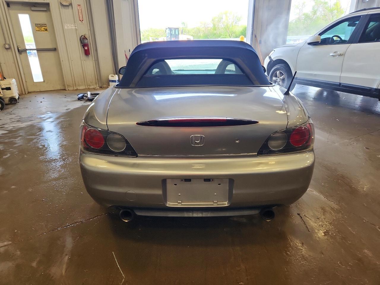 2003 Honda S2000 - Image 6