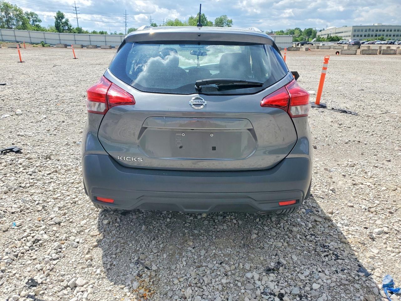 2018 Nissan Kicks S - Фото 6