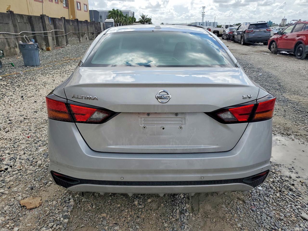 2022 Nissan Altima Sv - Фото 6