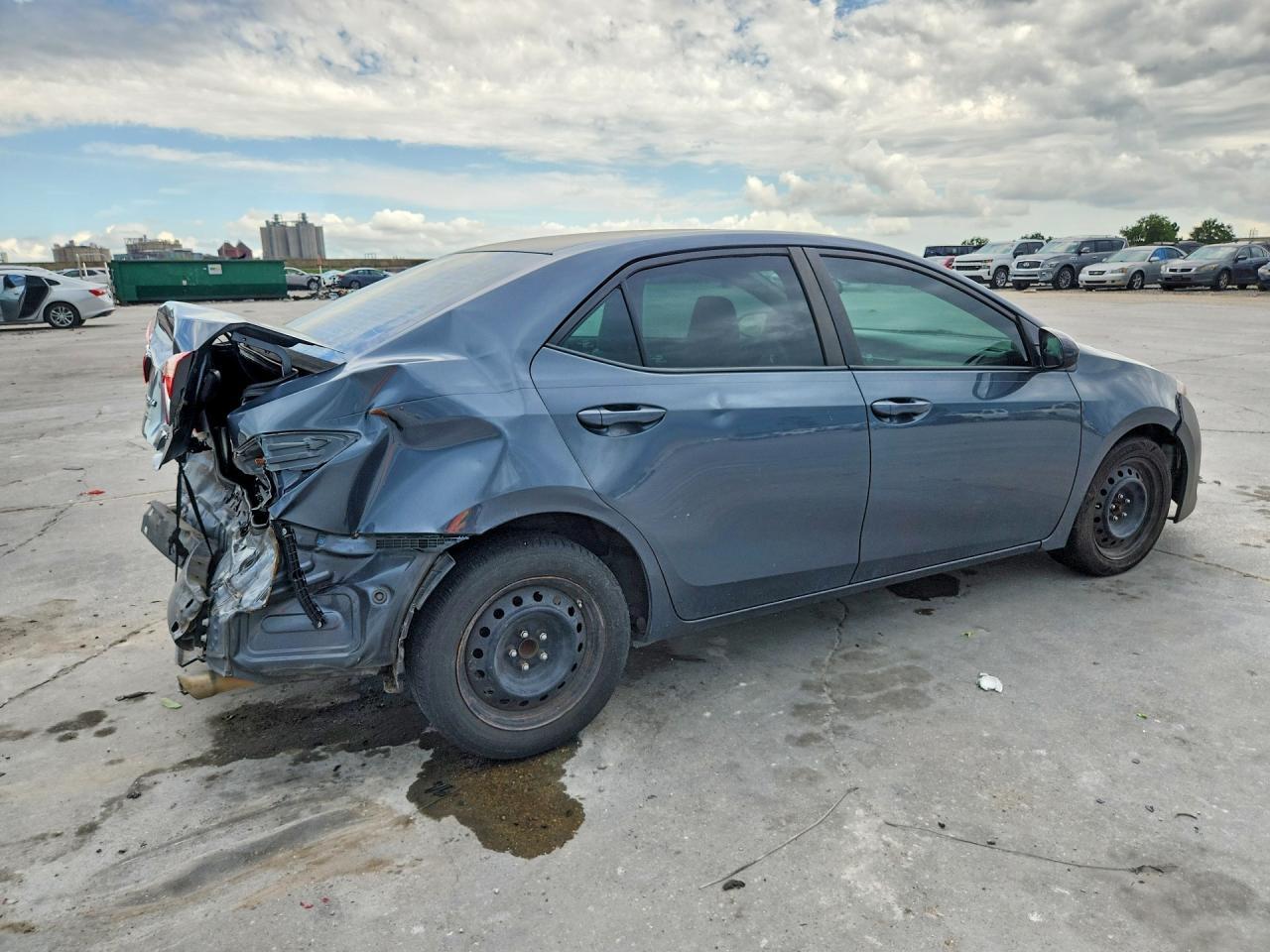 2017 Toyt Corolla - Image 3