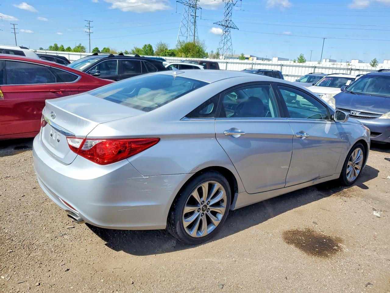 2011 Hyundai Sonata Se - Фото 3