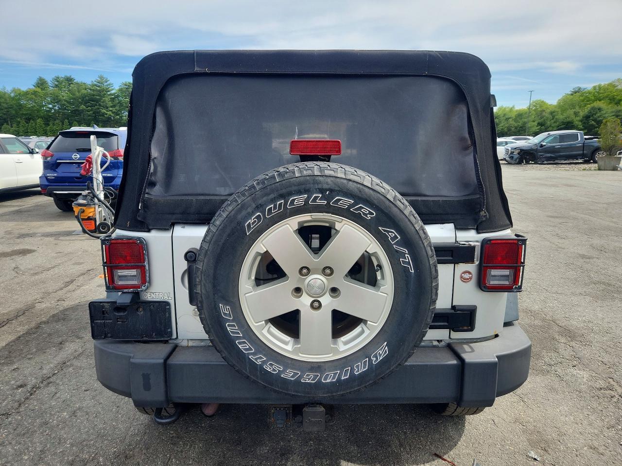 2010 Jeep Wrangler Unlimited Sport - Фото 6