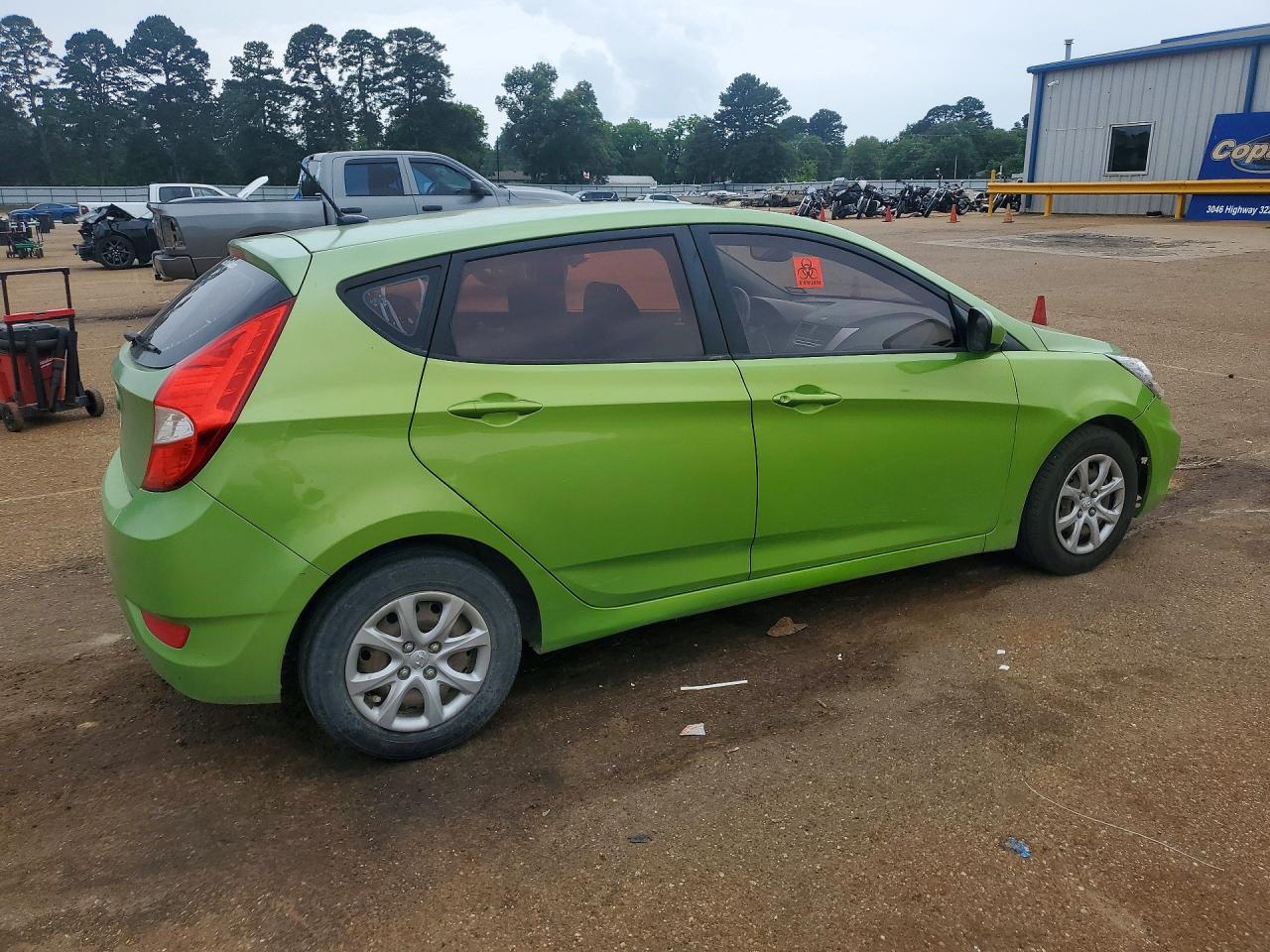 2013 Hyundai Accent Gs - Image 3
