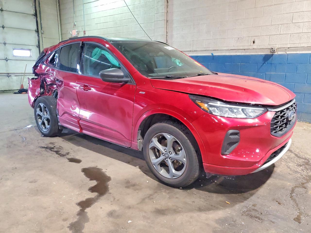 2024 Ford Escape St Line - Image 4