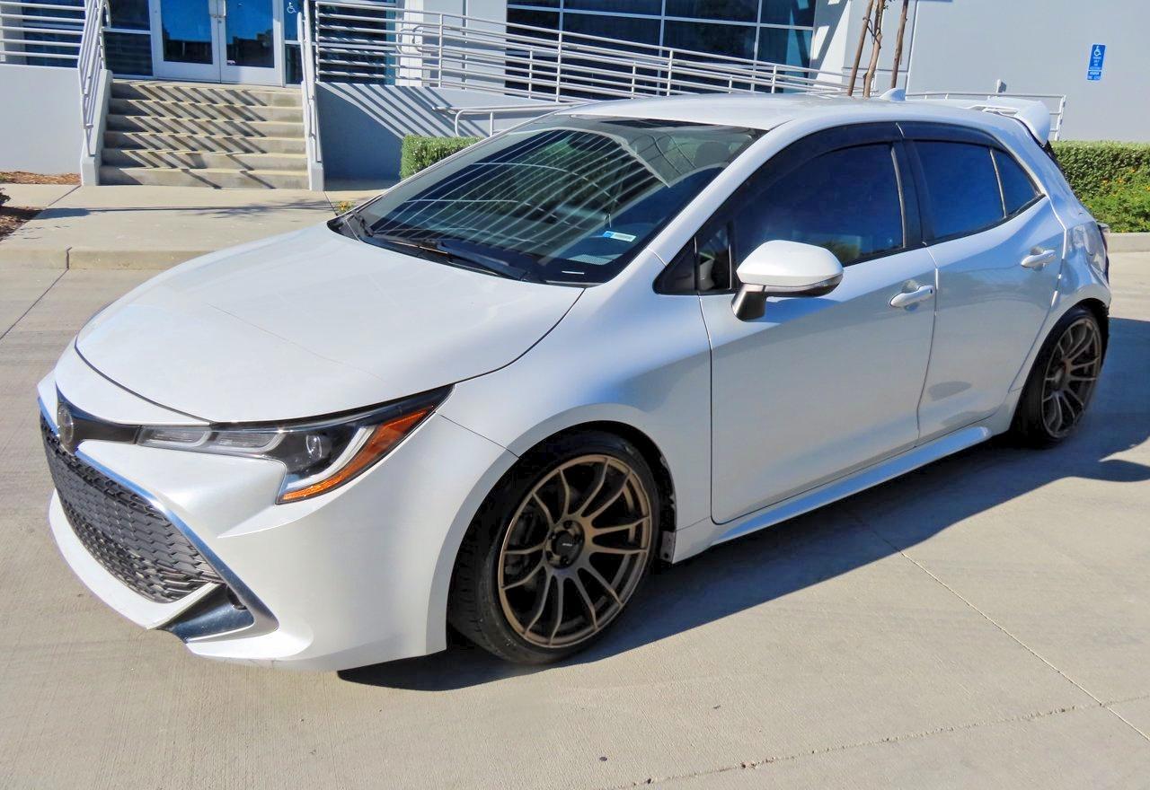 2021 Toyota Corolla Hatchback Xse - Фото 2