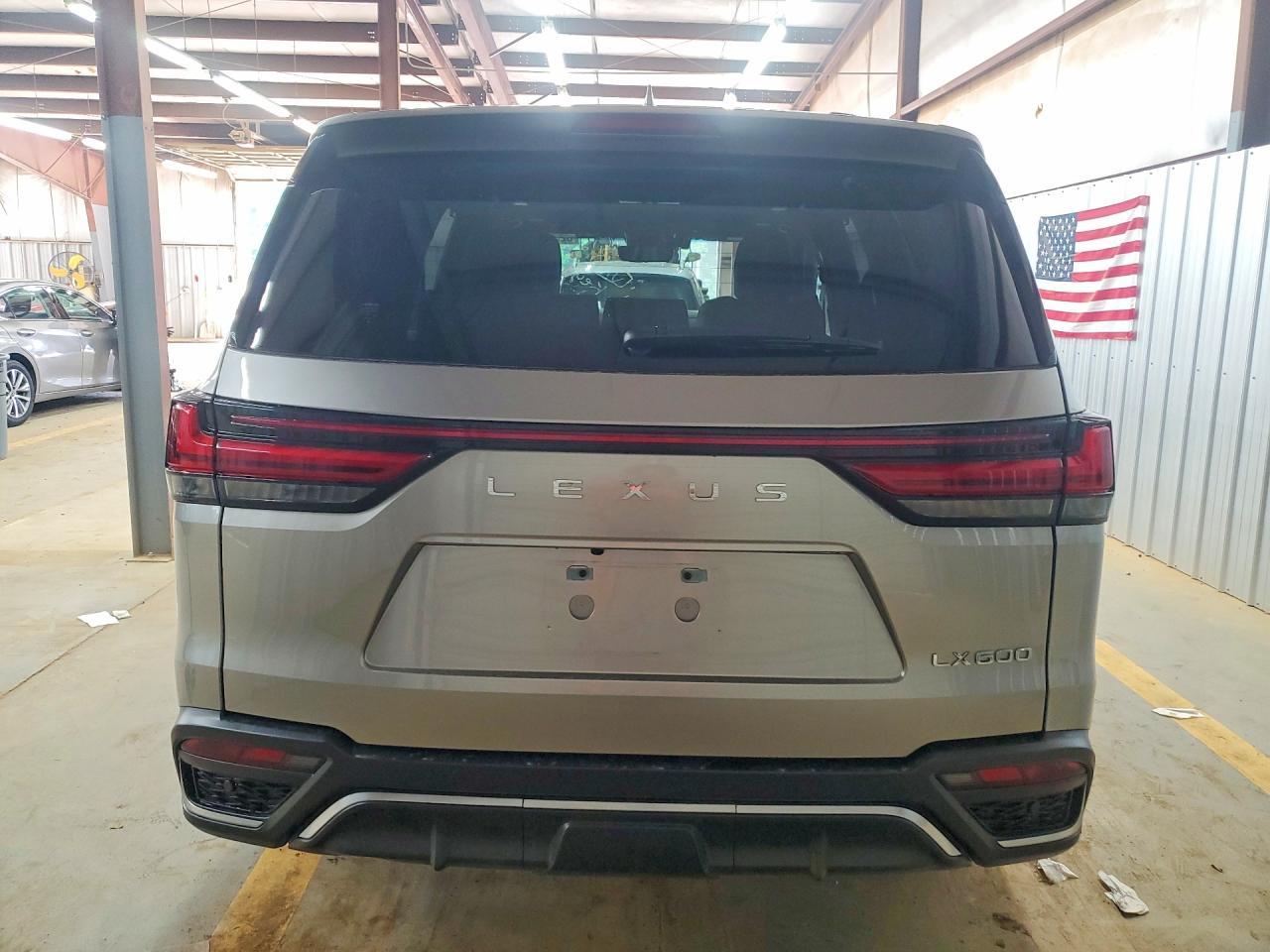 2023 Lexus Lx 600 F Sport Handling - Image 6
