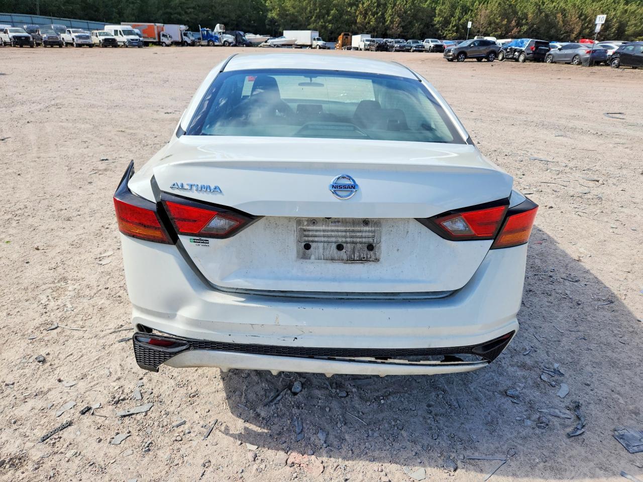 2021 Nissan Altima S - Фото 6