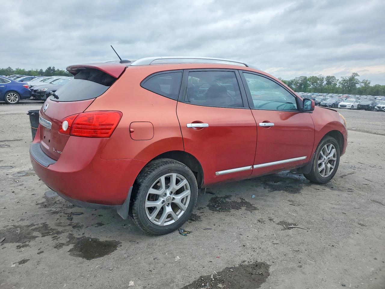 2011 Nissan Rogue S - Image 3
