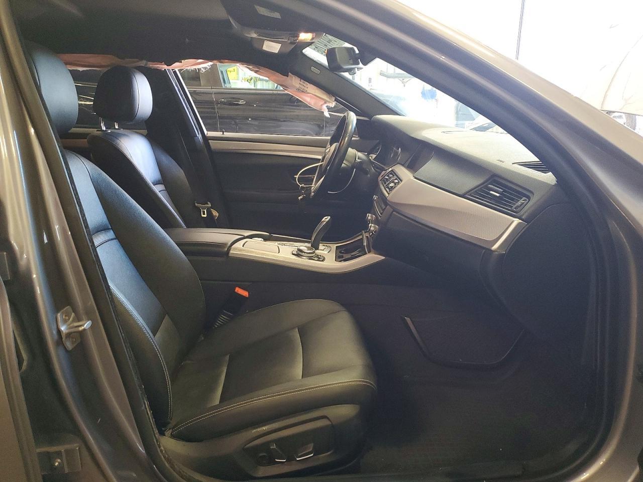 2014 BMW 535 Xi - Image 7