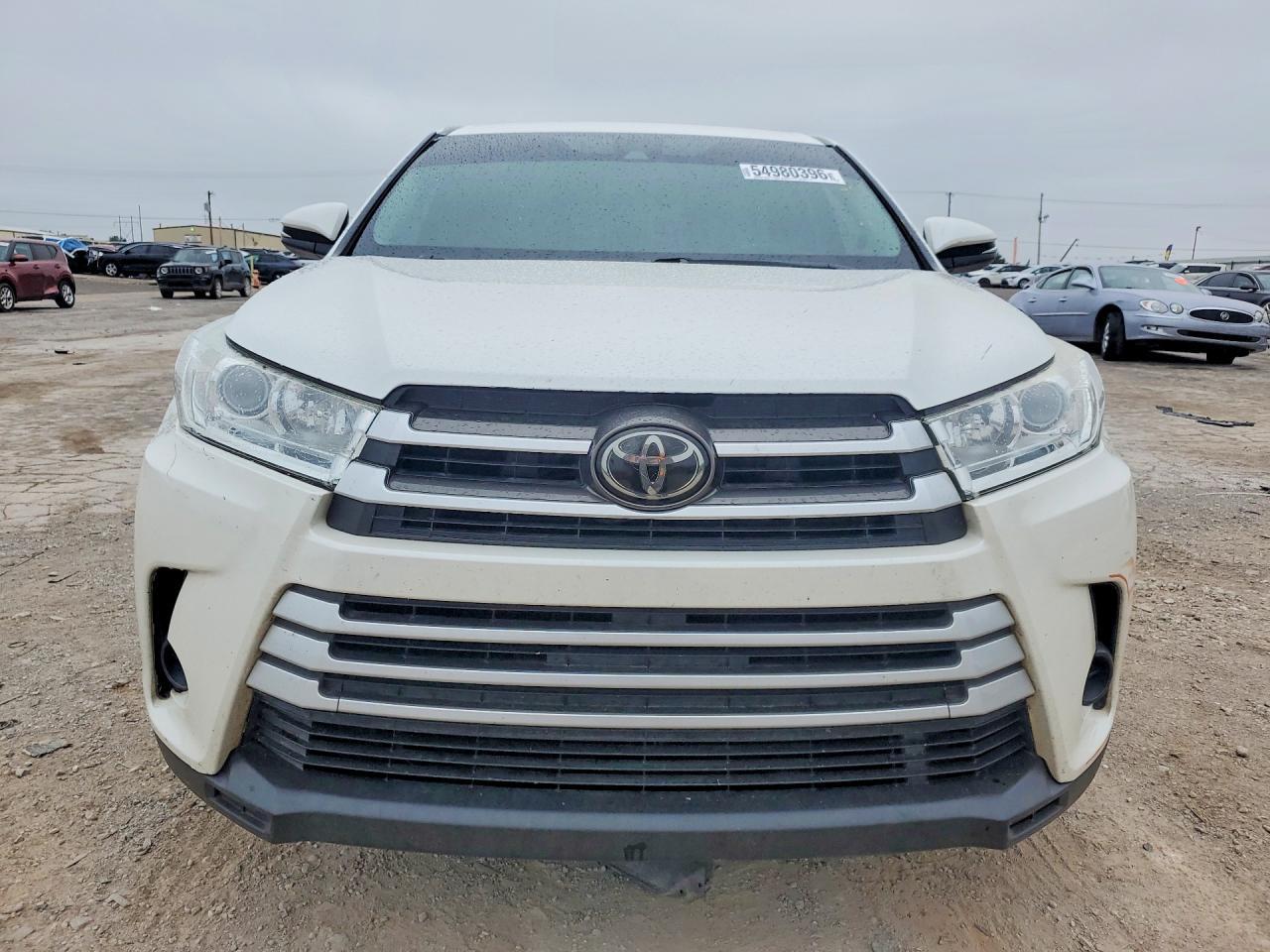 2017 Toyota Highlander Le - Image 5