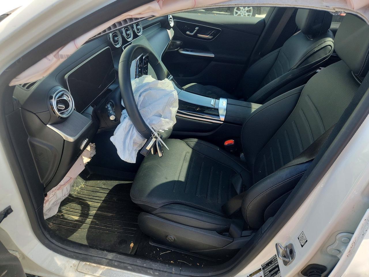 2025 Mercedes-Benz Glc 350E - Image 7