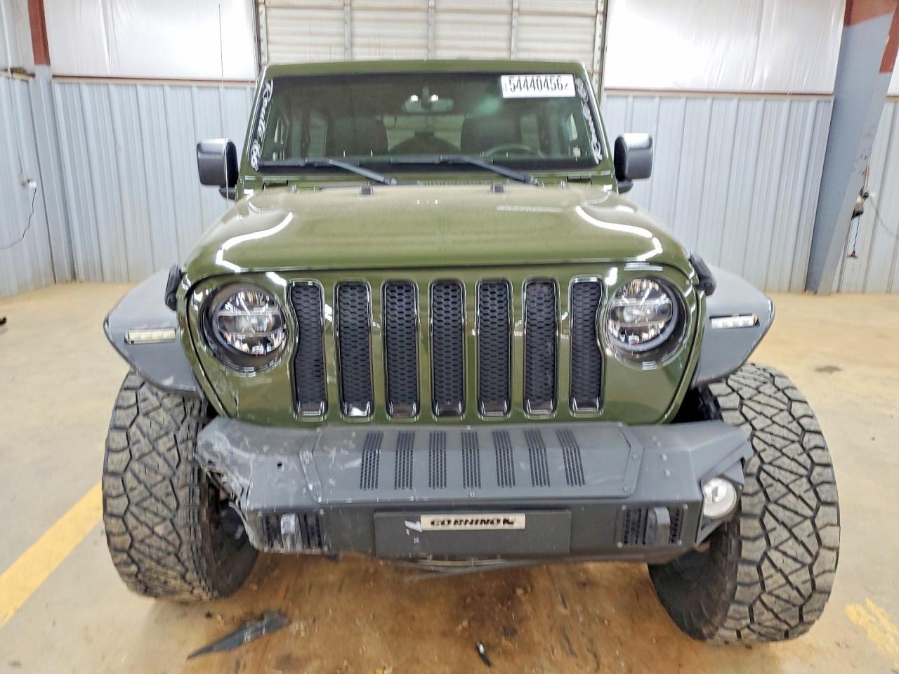 2020 Jeep Wrangler Unlimited Sahara - Image 5