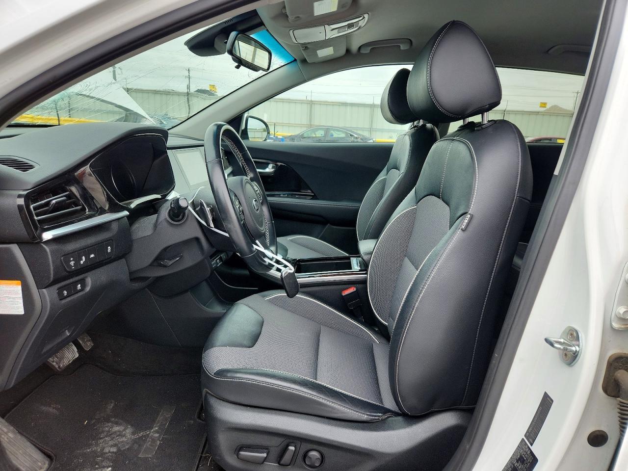 2021 Kia Niro - Фото 7