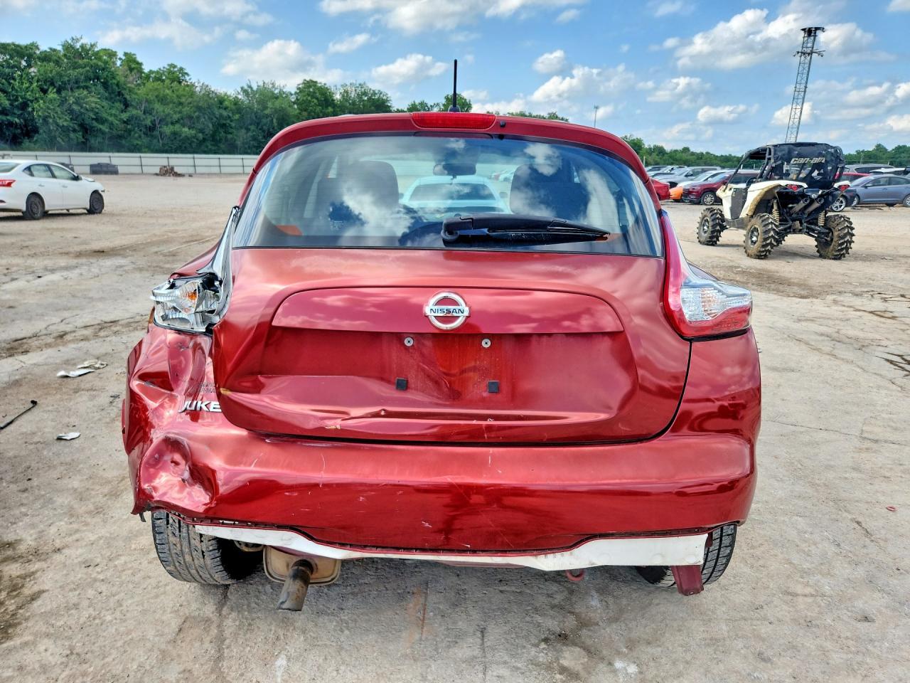 2015 Nissan Juke S - Фото 6