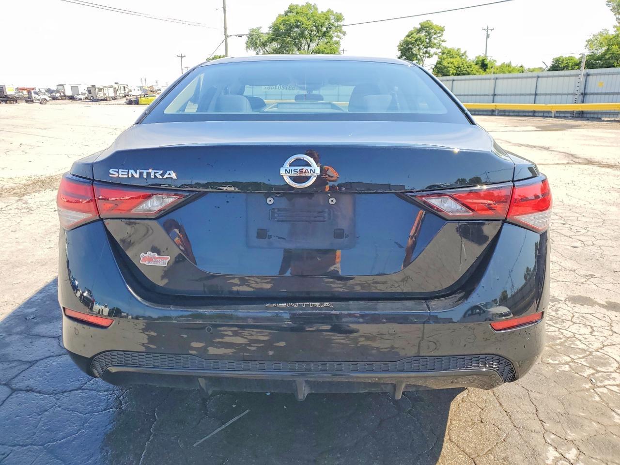 2023 Nissan Sentra S - Фото 6