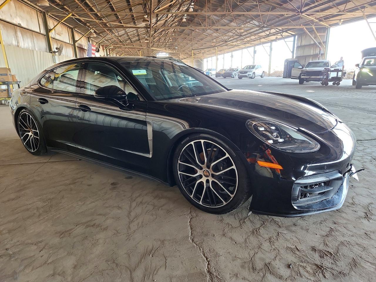 2023 Porsche Panamera Base - Image 4