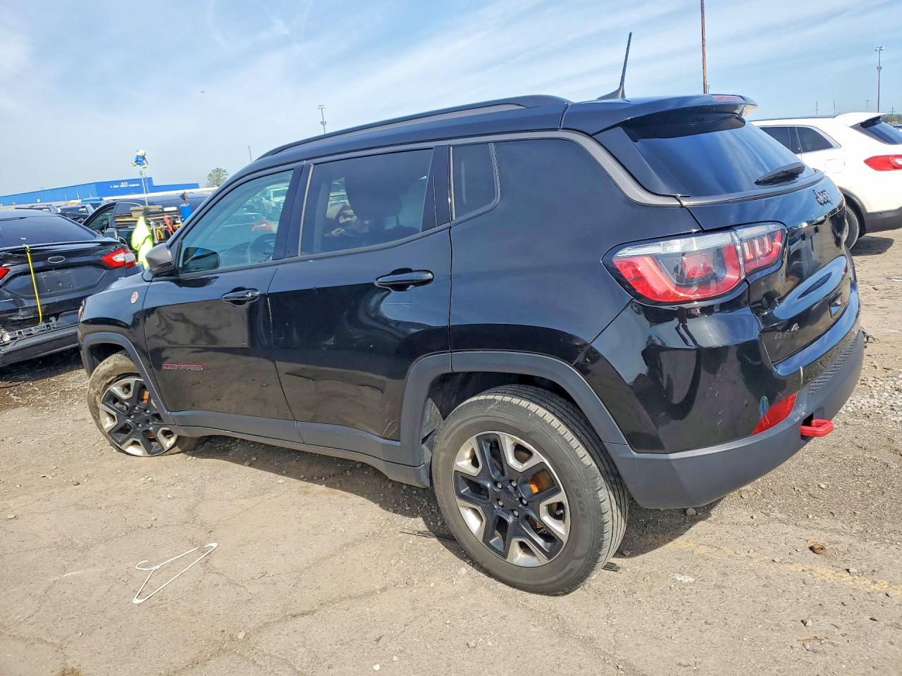 2018 Jeep Compass Trailhawk - Фото 2