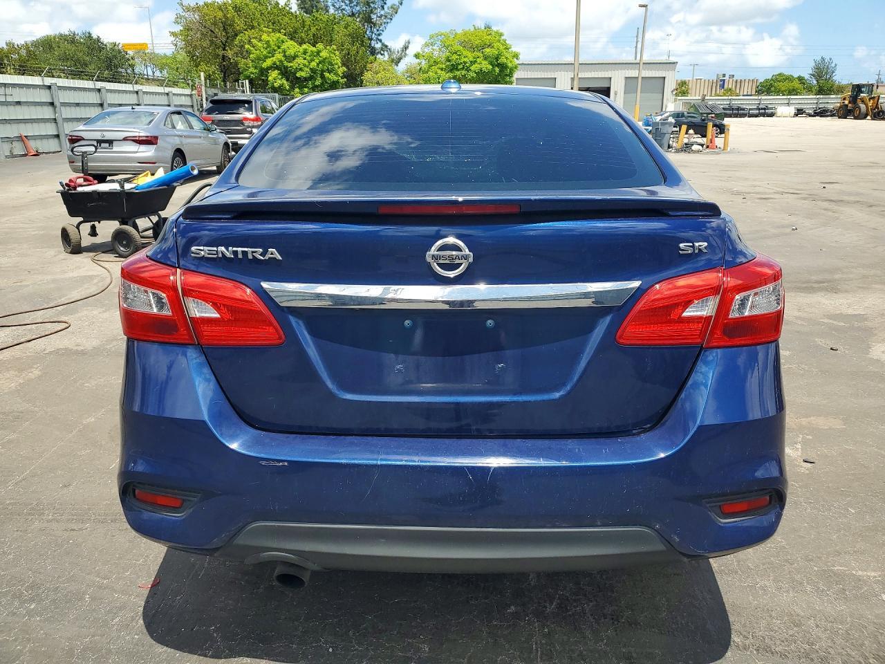 2019 Nissan Sentra Sr - Image 6