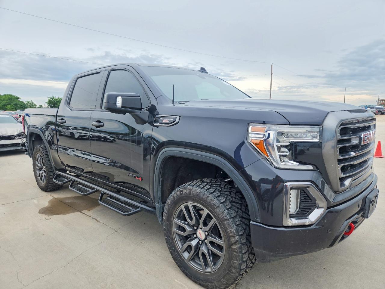 2020 GMC Sierra K1500 At4 - Фото 4