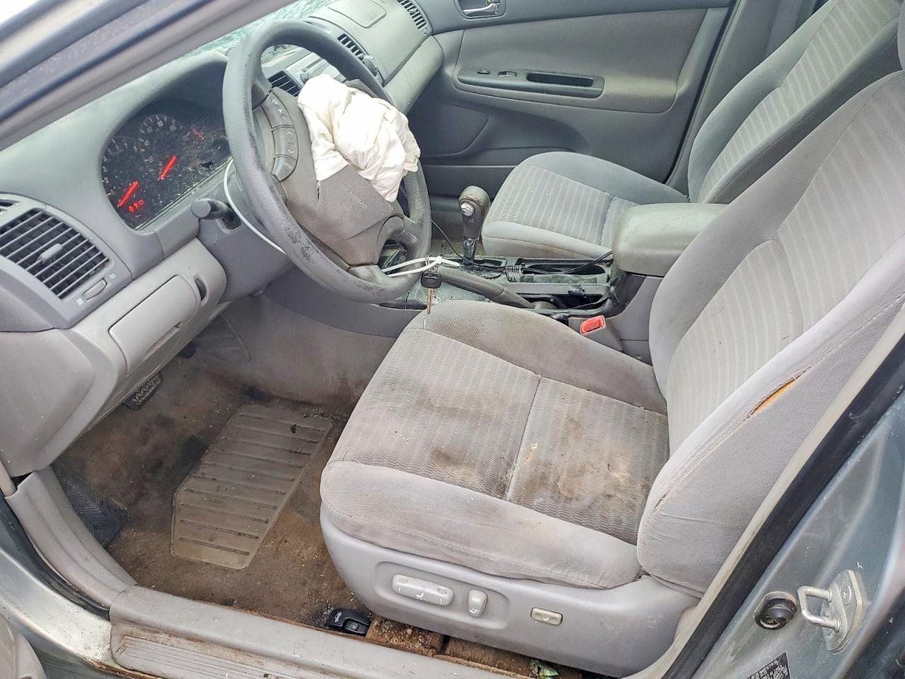 2005 Toyota Camry Le - Фото 7