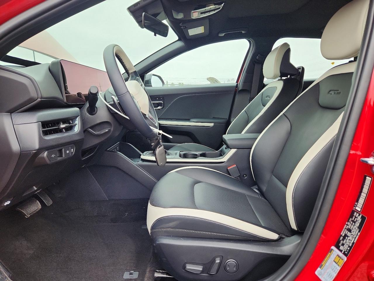2025 Kia K4 Gt Line - Фото 7