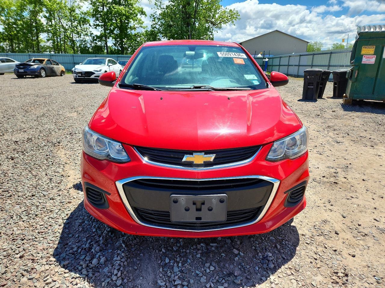 2017 Chevrolet Sonic Lt - Image 5
