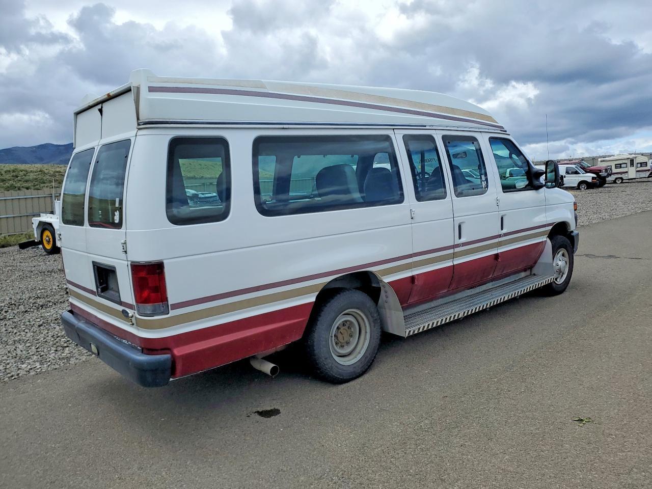 2008 Ford Econoline E350 Super Duty Van - Фото 3