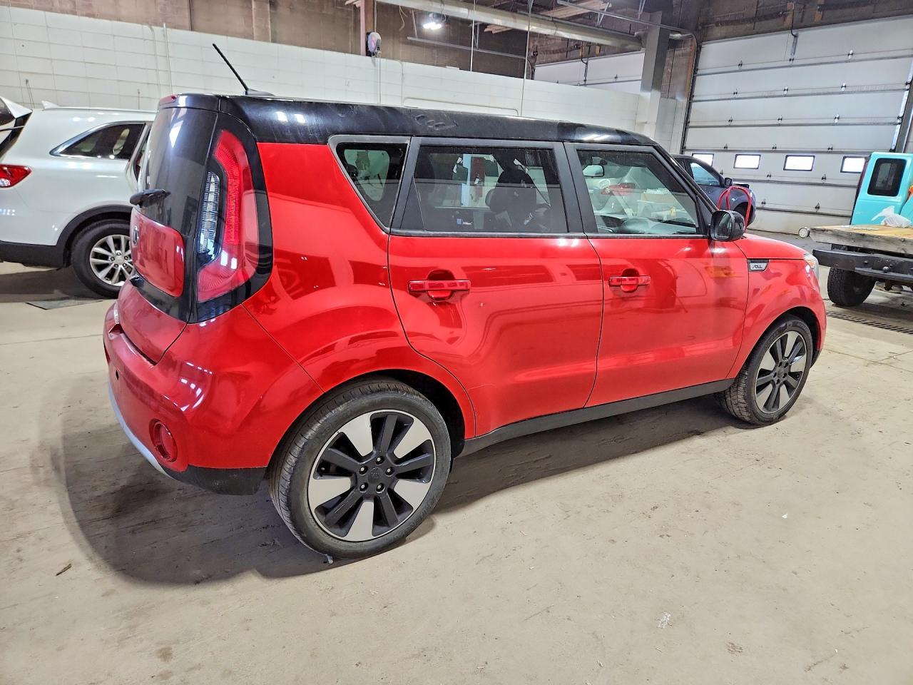 2017 Kia Soul + - Фото 3