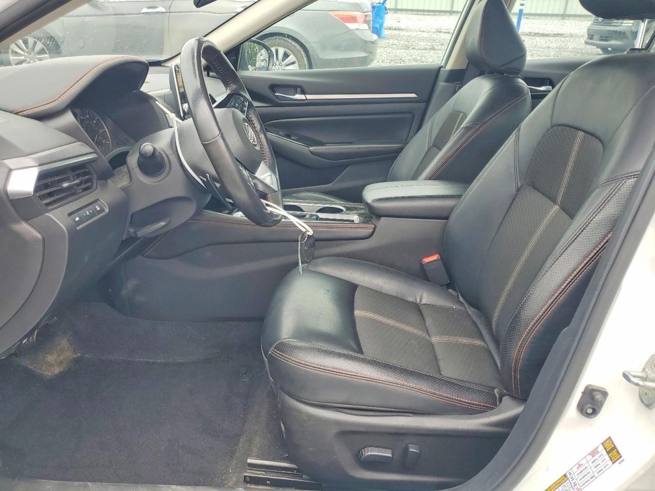 2024 Nissan Altima Sr - Image 7