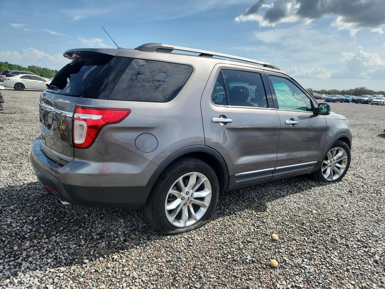 2011 Ford Explorer Xlt - Фото 5
