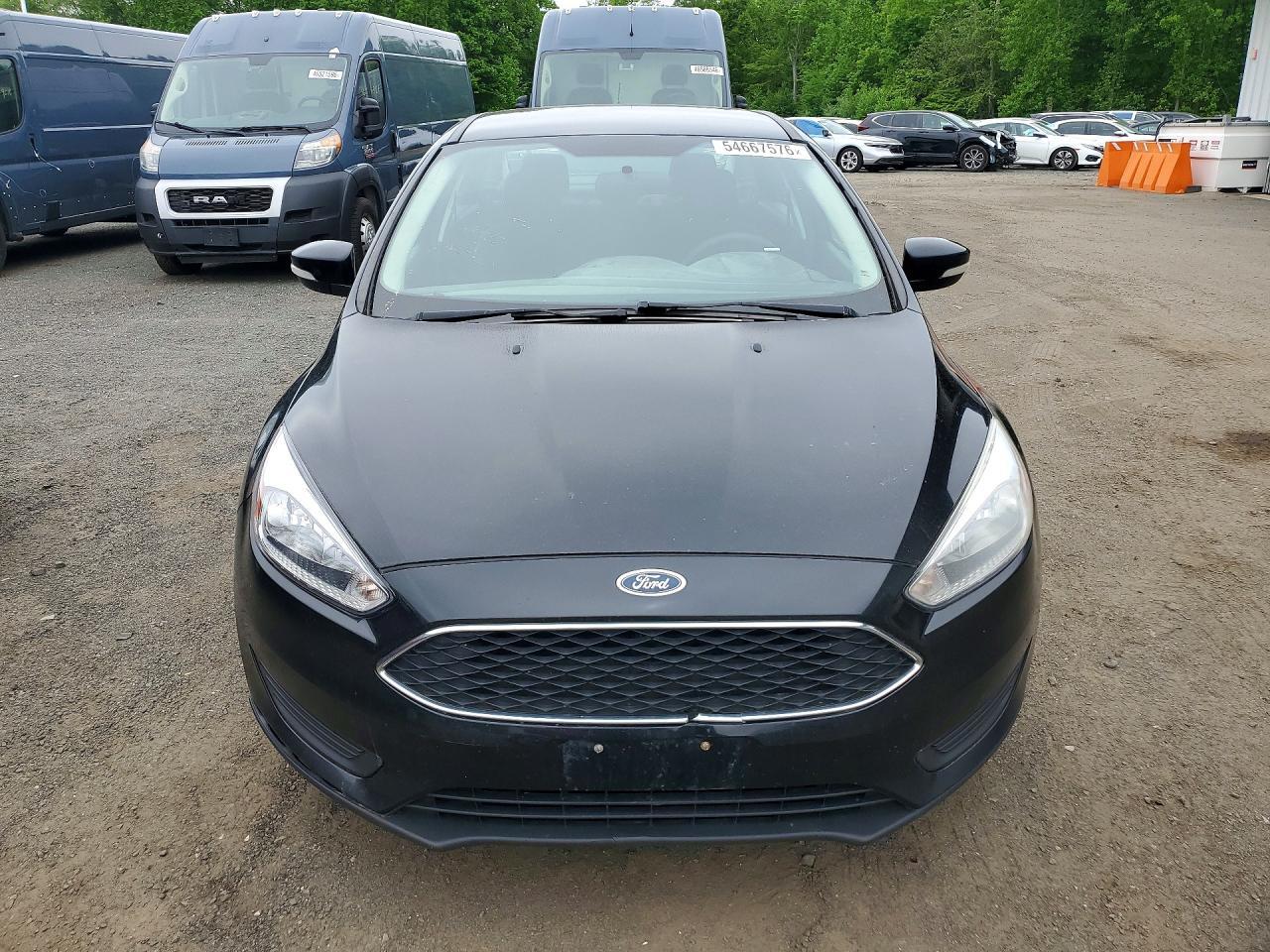 2017 Ford Focus Se - Фото 5
